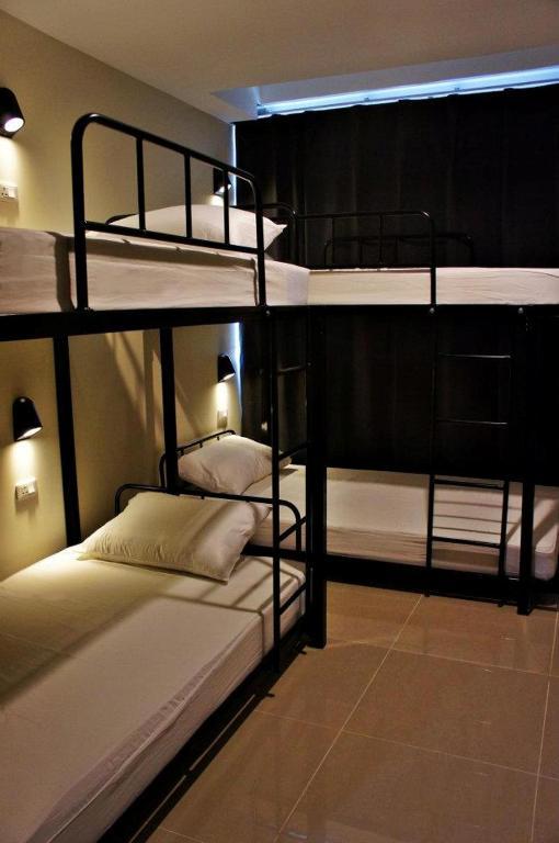 Link Corner Hostel Bangkok Bilik gambar